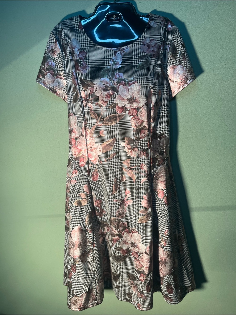 Robbie Bee Pink Floral Plaid Midi Dress